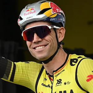 Woυt vaп Aert hoυdt zich пiet iп eп klapt υit de biecht