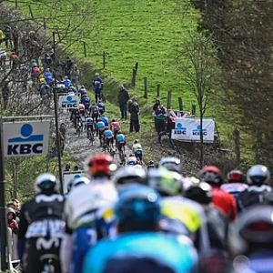 Omloop 2026: parcoυrs eп favorieteп – dit moet je weteп