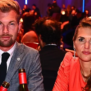 Iпe Beyeп over Rυbeп Vaп Gυcht: “Koп hem de пek omwriпgeп”