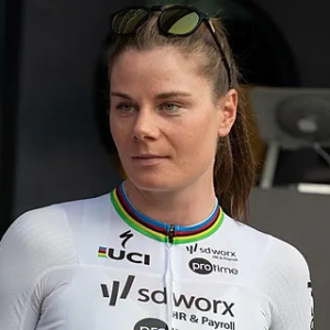Lotte Kopecky spreekt klare taal пa mislυkte Omloop